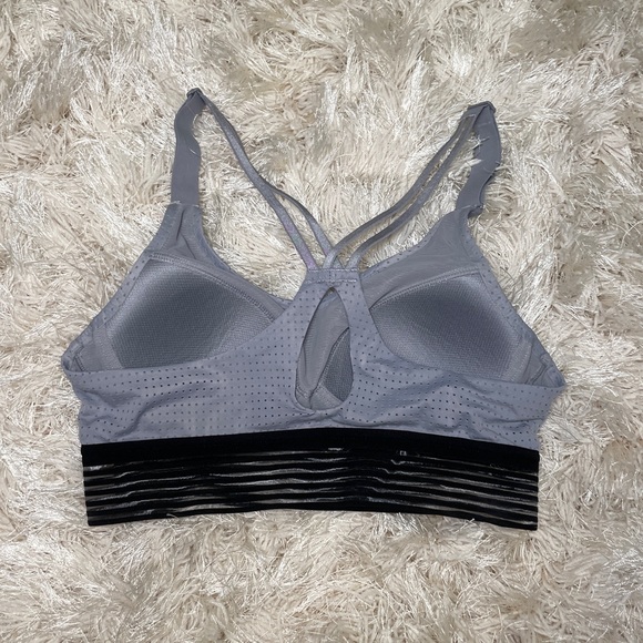 💋Victoria Sport Padded Sports Bra - Picture 2 of 2